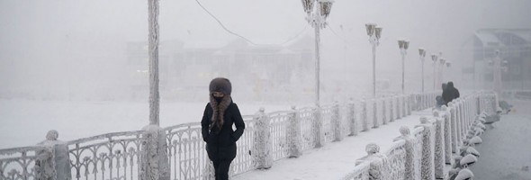 Fotografo viajou de Yakutsk para Oymyakon, o povo mais frio do mundo.