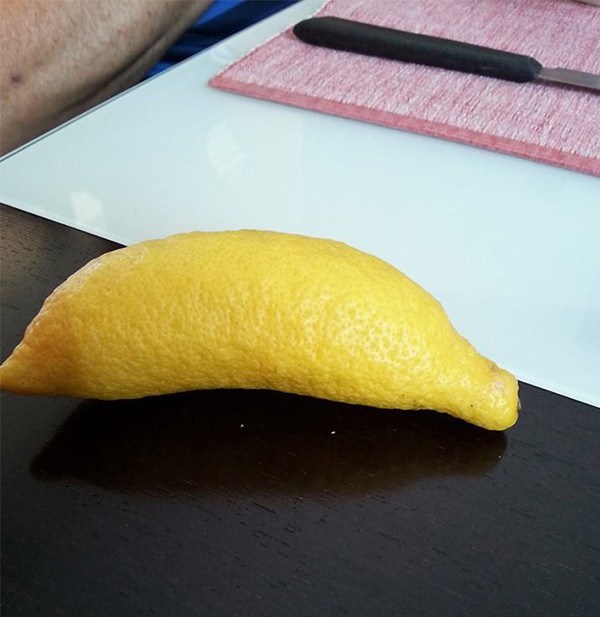 Limão que parece uma banana