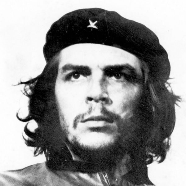Che Guevara, Guerrilheiro Heroico