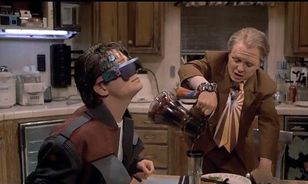 Computação vestível – De Volta para o Futuro II (1989)