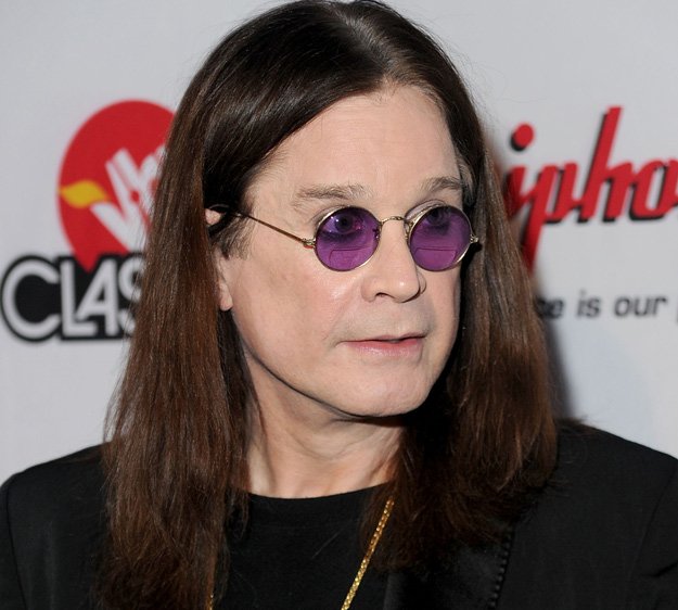 Você percebeu que Ozzy Osbourne sempre usa óculos redondos?