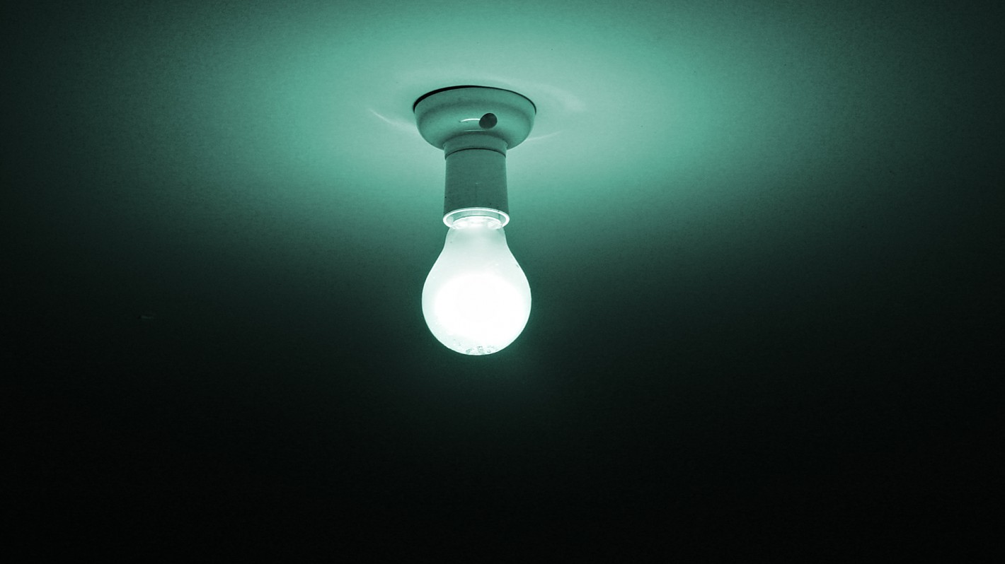 Austrália: Em Victoria você pode ser punido se você mudar uma lâmpada em sua casa sem autorização