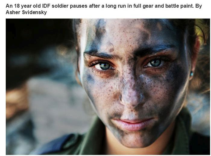 Uma garota soldado muito bonita