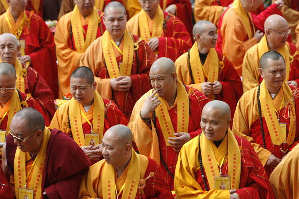 China: Proibida a reencarnação dos monges