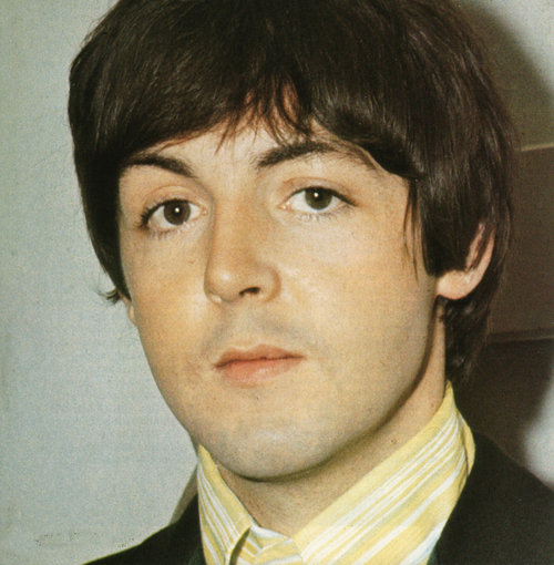 Paul McCartney morreu em um acidente em 1966