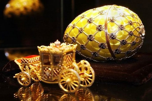 Ovos imperiais Fabergé
